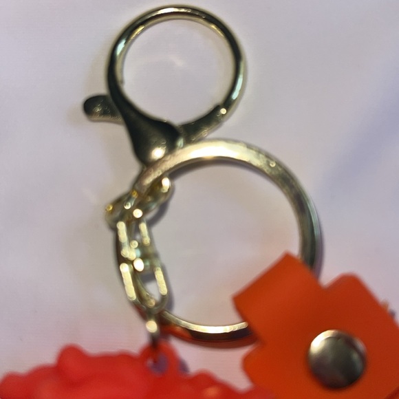 Keychain inside out 2 anxiety - Picture 7 of 8